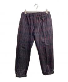 DRIES VAN NOTEN（ドリスヴァンノッテン）の古着「総柄シルクパンツ」｜ネイビー×レッド