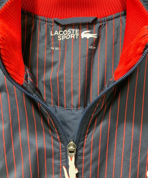 LACOSTE SPORT（ラコステスポーツ）LACOSTE SPORT (ラコステスポーツ) 撥水ストライプジップゴルフジャケット/中綿ジャケット ネイビー サイズ:Mの古着・服飾アイテム