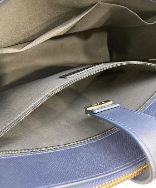 FURLA（フルラ）FURLA (フルラ) METRO Mトートバッグ ネイビーの古着・服飾アイテム