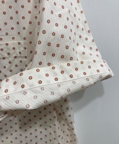 BUTCHER PRODUCTS（ブッチャープロダクツ）BUTCHER PRODUCTS (ブッチャープロダクツ) 半袖シャツ ホワイト サイズ:Mの古着・服飾アイテム
