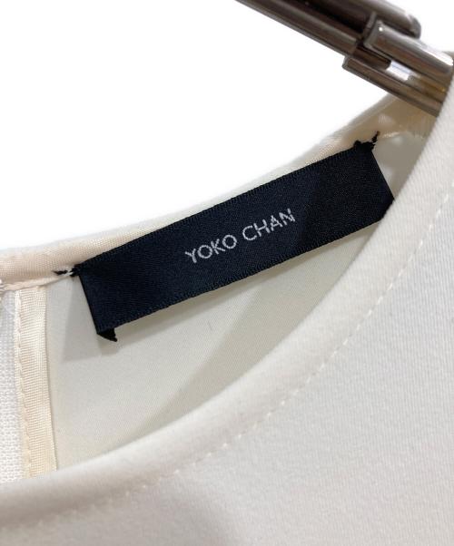 YOKO CHAN（ヨーコチャン）YOKO CHAN (ヨーコチャン) ペプラム ギャザー ロングスリーブブラウス ホワイト サイズ:38の古着・服飾アイテム