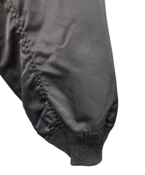 BEAMS（ビームス）BEAMS (ビームス) リラックスフィット THERMOLITE(R) MA-1 ブラック サイズ:Mの古着・服飾アイテム