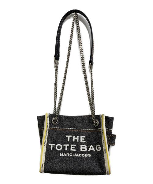 MARC JACOBS（マークジェイコブス）MARC JACOBS (マークジェイコブス) THE DENIM CHAIN CROSSBODY MINI TOTE BAG//ザ デニム チェーン トート バッグ クロスボディ　ミニ インディゴの古着・服飾アイテム