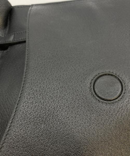 GUCCI（グッチ）GUCCI (グッチ) トーテムバタフライビジュー 2WAYバッグ ブラックの古着・服飾アイテム