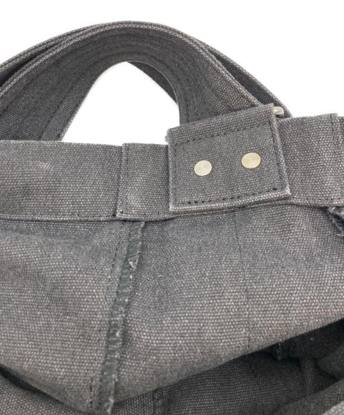 A.P.C.（アーペーセー）A.P.C. (アーペーセー) キャンバスショルダーバッグ/BESACE JOURNAL SMALLの古着・服飾アイテム