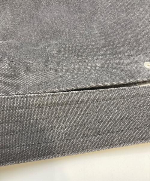 A.P.C.（アーペーセー）A.P.C. (アーペーセー) キャンバスショルダーバッグ/BESACE JOURNAL SMALLの古着・服飾アイテム