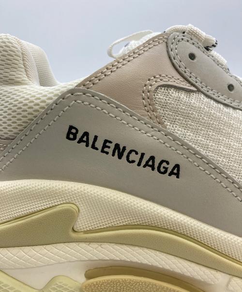 BALENCIAGA（バレンシアガ）BALENCIAGA (バレンシアガ) TRIPLE S SNEAKER/トリプルエス　スニーカー ホワイト サイズ:27cm/UK7/EU41/USA8の古着・服飾アイテム