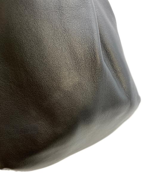 BOTTEGA VENETA（ボッテガベネタ）BOTTEGA VENETA (ボッテガベネタ) DOUBLE KNOTハンドバッグ ブラックの古着・服飾アイテム