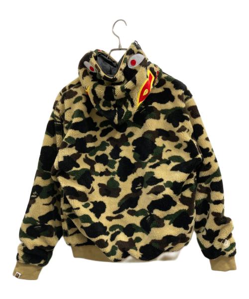 A BATHING APE（アベイシングエイプ）A BATHING APE (アベイシングエイプ) 1ST CAMO 2ND SHARK BOA HOODIE JACKET ブラウン サイズ:Mの古着・服飾アイテム