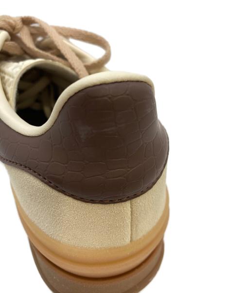 adidas（アディダス）adidas (アディダス) GAZELLE BOLD W/ローカットスニーカー ベージュ サイズ:23.5cm/US6.5/UK5/FR38の古着・服飾アイテム