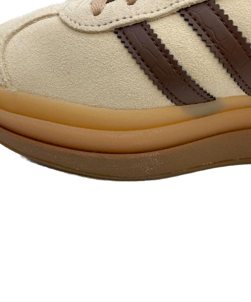adidas（アディダス）adidas (アディダス) GAZELLE BOLD W/ローカットスニーカー ベージュ サイズ:23.5cm/US6.5/UK5/FR38の古着・服飾アイテム