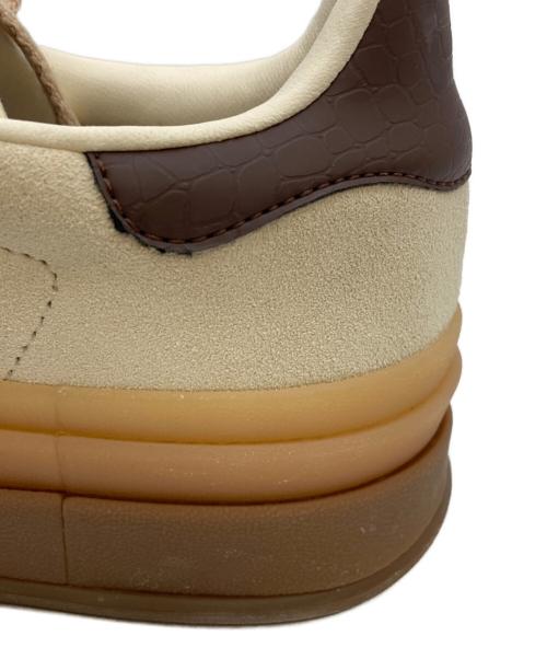 adidas（アディダス）adidas (アディダス) GAZELLE BOLD W/ローカットスニーカー ベージュ サイズ:23.5cm/US6.5/UK5/FR38の古着・服飾アイテム
