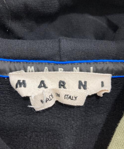 MARNI（マルニ）MARNI (マルニ) バイカラー ロゴフーディ カーキ×ブラック サイズ:46の古着・服飾アイテム