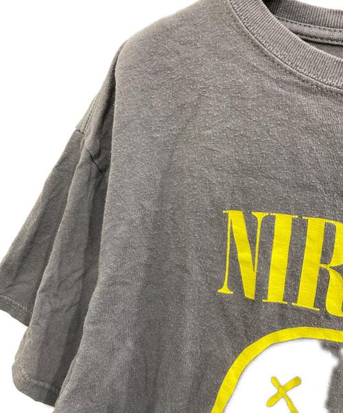 anvil（アンヴィル）anvil (アンヴィル) スマイリーフェイスTシャツ グレー サイズ:不明の古着・服飾アイテム
