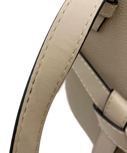 LOEWE（ロエベ）LOEWE (ロエベ) ゲートトップ ハンドバッグ ベージュの古着・服飾アイテム