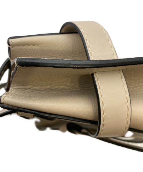 LOEWE（ロエベ）LOEWE (ロエベ) ゲートトップ ハンドバッグ ベージュの古着・服飾アイテム