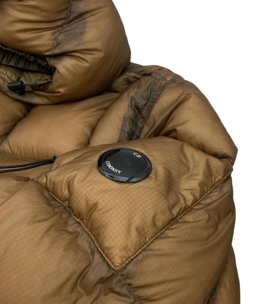 C.P COMPANY（シーピーカンパニー）C.P COMPANY (シーピーカンパニー) DD Shell Down Jacket/DD シェルダウンジャケット ブラウン サイズ:48の古着・服飾アイテム