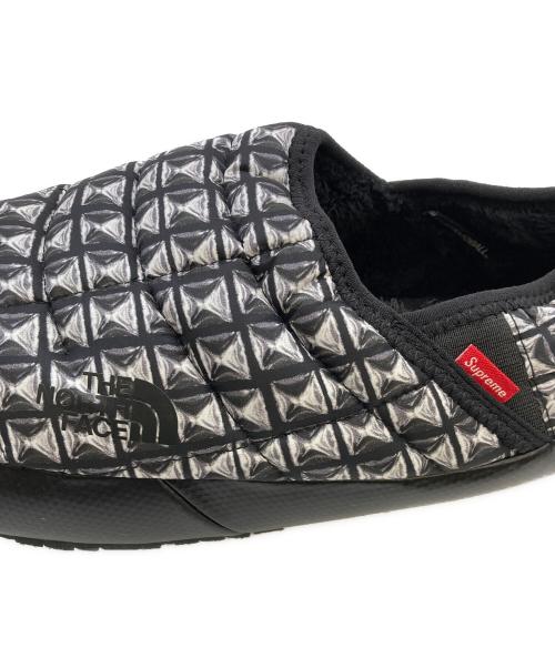 THE NORTH FACE（ザ ノース フェイス）THE NORTH FACE (ザ ノース フェイス) SUPREME (シュプリーム) Studded Traction Mule/スタッズトラクションミュール ブラック サイズ:28cm/US10/UK9/EUR43 未使用品の古着・服飾アイテム