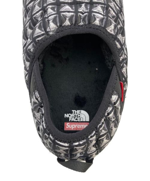 THE NORTH FACE（ザ ノース フェイス）THE NORTH FACE (ザ ノース フェイス) SUPREME (シュプリーム) Studded Traction Mule/スタッズトラクションミュール ブラック サイズ:28cm/US10/UK9/EUR43 未使用品の古着・服飾アイテム