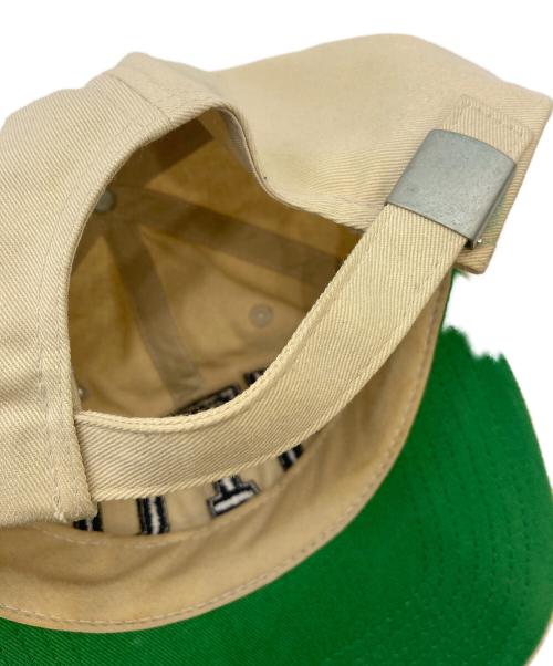 stussy（ステューシー）stussy (ステューシー) STU Arch Strapback Cap ベージュの古着・服飾アイテム