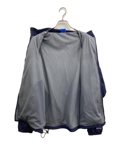 ATOMS（アトモス）ATOMS (アトモス) UMBRO (アンブロ) Track Jacket BLACK グレー×ネイビー サイズ:XLの古着・服飾アイテム