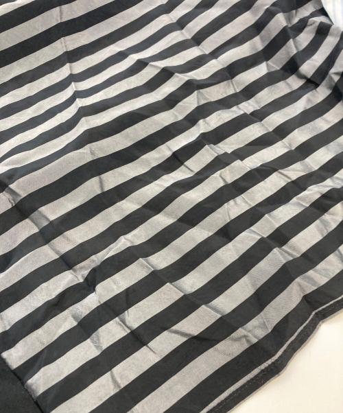 MM6 Maison Margiela（エムエムシックスメゾンマルジェラ）MM6 Maison Margiela (エムエムシックスメゾンマルジェラ) ストライプ 切替 パッチ パネル ラップスカート ブラック×ホワイト サイズ:40号型の古着・服飾アイテム