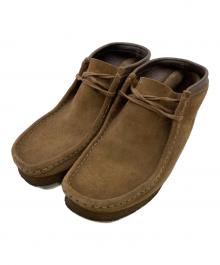 CLARKS ORIGINALS（クラークス オリジナルズ）の古着「ワラビーブーツ」｜ブラウン