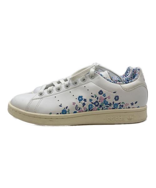 adidas（アディダス）adidas (アディダス) STAN SMITH LIBERTY LDN/スタンスミス リバティ FTWR/FTWR/CLEA ホワイト サイズ:24cm/US6/UK5.5/FR38 2/3の古着・服飾アイテム