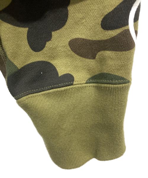 A BATHING APE（アベイシングエイプ）A BATHING APE (アベイシングエイプ) 1st Camo Shark Zip Hoodie オリーブ サイズ:Lの古着・服飾アイテム