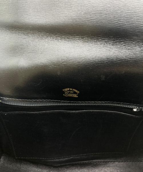 GUCCI（グッチ）GUCCI (グッチ) オールド フラップ ワンショルダーバッグ ブラックの古着・服飾アイテム