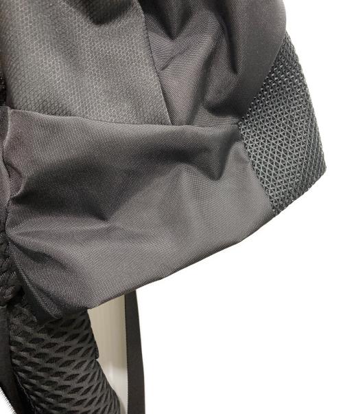 JUNYA WATANABE COMME des GARCONS（(ジュンヤワタナベ コムデギャルソン）JUNYA WATANABE COMME des GARCONS ((ジュンヤワタナベ コムデギャルソン) テクニカルパネルパーカージャケット ブラック サイズ:Sの古着・服飾アイテム