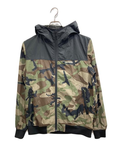 stussy（ステューシー）stussy (ステューシー) カモ柄ナイロンジャケット ブラック×グリーン サイズ:Mの古着・服飾アイテム