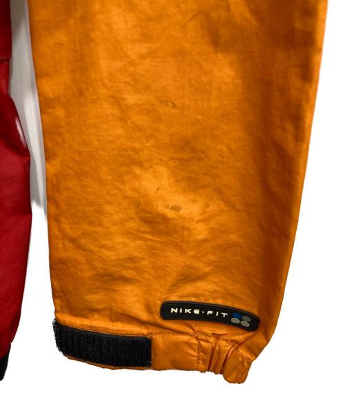 NIKE ACG（ナイキエーシージー）NIKE ACG (ナイキエーシージー) 90s ナイロンジャケット レッド サイズ:XLの古着・服飾アイテム