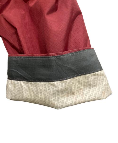 Patagonia（パタゴニア）Patagonia (パタゴニア) トレントシェルジャケット レッド×カーキ サイズ:XLの古着・服飾アイテム