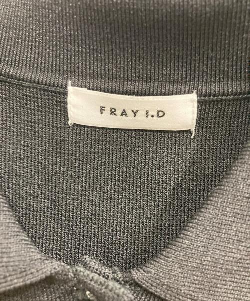 FRAY ID（フレイ アイディー）FRAY ID (フレイ アイディー) エンブロイダリーノースリーポロニット ブラック サイズ:F 未使用品の古着・服飾アイテム