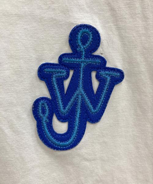J.W.ANDERSON（ジェイダブリューアンダーソン）J.W.ANDERSON (ジェイダブリューアンダーソン) ロゴパッチTシャツ ホワイト サイズ:Lの古着・服飾アイテム