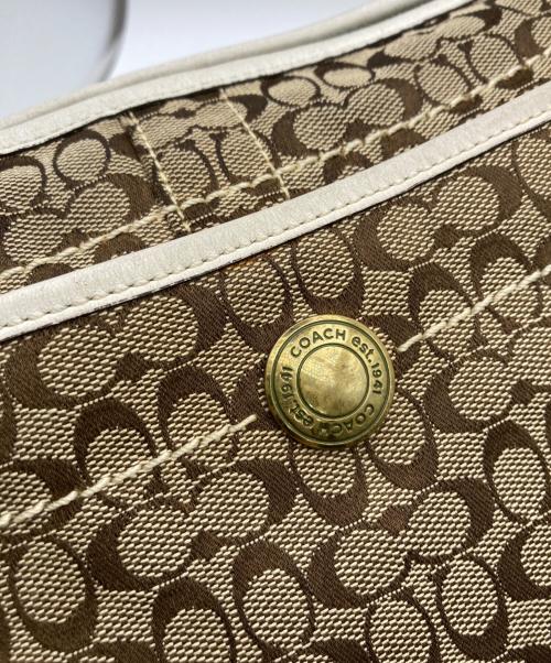 COACH（コーチ）COACH (コーチ) ハンドバッグ/ホーボーバック ベージュの古着・服飾アイテム