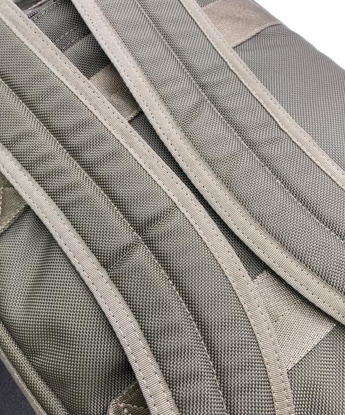 BRIEFING（ブリーフィング）BRIEFING (ブリーフィング) A4 3ウェイライナー/A4 3WAY LINER カーキの古着・服飾アイテム