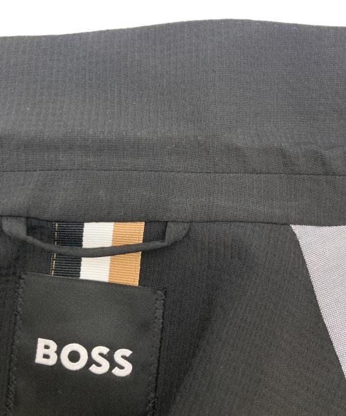 BOSS（ボス）BOSS (ボス) スリムフィットジャケット パフォーマンスストレッチ シアサッカー ブラック サイズ:46の古着・服飾アイテム
