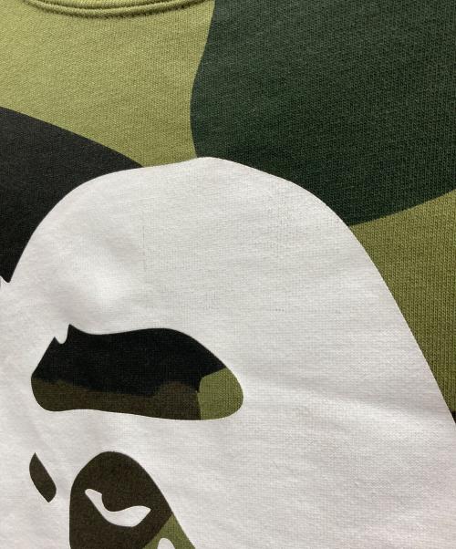 A BATHING APE（アベイシングエイプ）A BATHING APE (アベイシングエイプ) GIANT 1ST CAMO CREWNECK SWEATSHIRT/ジャイアント　ファーストカモ　クルーネック　スウェットシャツ カーキ サイズ:2XLの古着・服飾アイテム
