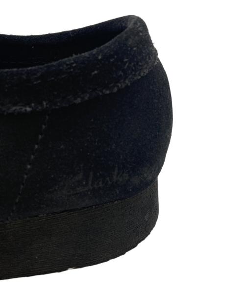 CLARKS（クラークス）CLARKS (クラークス) ワラビースウェードシューズ ブラック サイズ:25.5cm / US8 / UK7 / EU41の古着・服飾アイテム