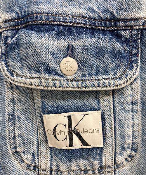 Calvin Klein（カルバンクライン）Calvin Klein (カルバンクライン) オーバーデニムジャケット インディゴ サイズ:Mの古着・服飾アイテム