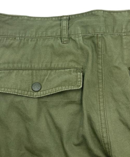 WHITE MOUNTAINEERING（ホワイトマウンテ二アニング）WHITE MOUNTAINEERING (ホワイトマウンテ二アニング) カーゴパンツ CARGO PANTS グリーン サイズ:2の古着・服飾アイテム