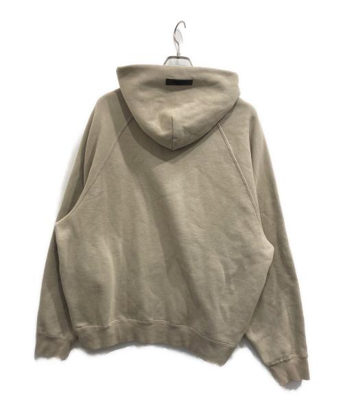 FOG ESSENTIALS（フィアオブゴッド エッセンシャル）FOG ESSENTIALS (フィアオブゴッド エッセンシャル) HOODIE ラバーロゴ プルオーバースウェットパーカー ベージュ サイズ:XLの古着・服飾アイテム