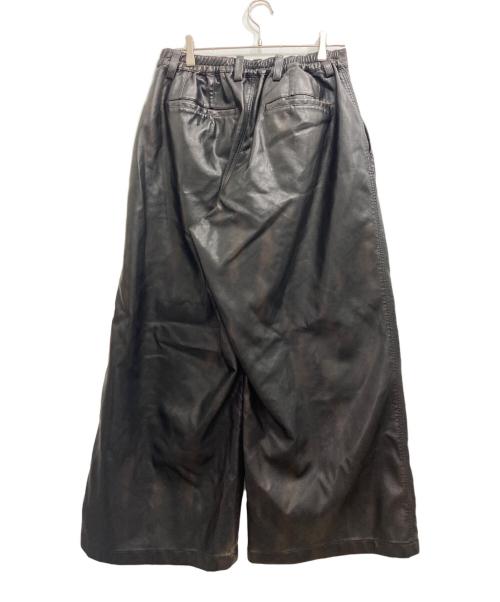 MAISON SPECIAL（メゾンスペシャル）MAISON SPECIAL (メゾンスペシャル) Artificial Leather Pin-Tuck Wide Pants ブラック サイズ:2の古着・服飾アイテム