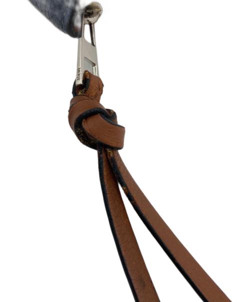 LOEWE（ロエベ）LOEWE (ロエベ) トライフォールドウォレット ネイビーの古着・服飾アイテム