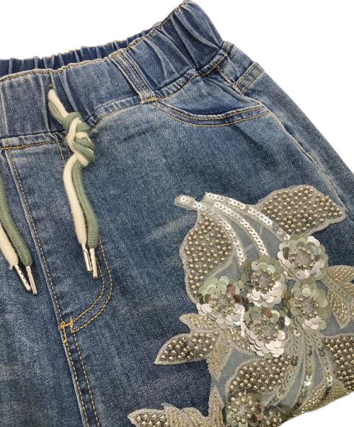 ANDREA&CO（アンドレアアンドコー）ANDREA&CO (アンドレアアンドコー) デニムビジュー刺繍パンツ インディゴ サイズ:記載なしの古着・服飾アイテム