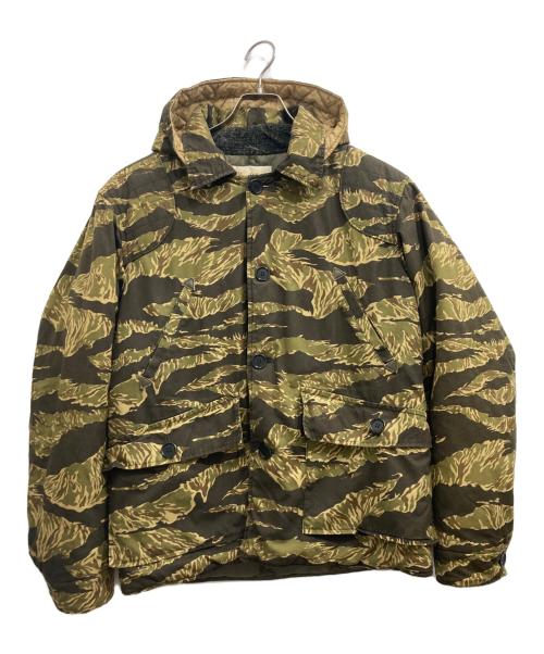 TENDERLOIN（テンダーロイン）TENDERLOIN (テンダーロイン) T-Hunting Down JKT/ダウンジャケット オリーブ サイズ:SMALLの古着・服飾アイテム