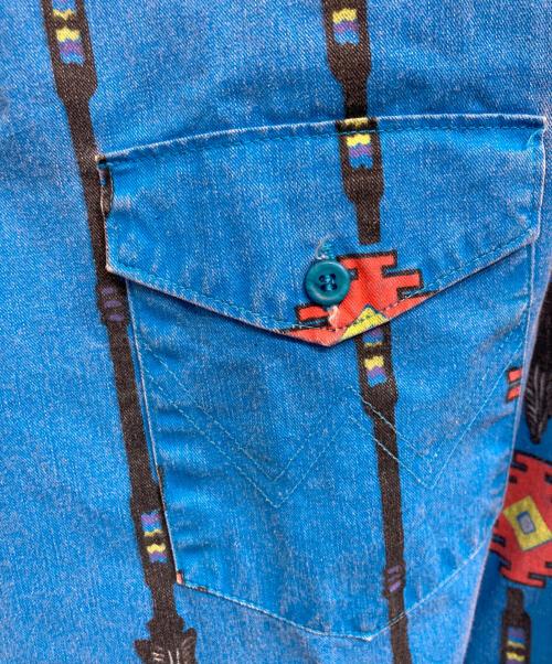 Wrangler（ラングラー）Wrangler (ラングラー) ネイティブ柄ウエスタンシャツ ブルー サイズ:17-36の古着・服飾アイテム