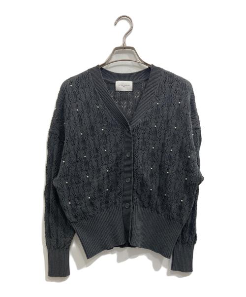 UNITED ARROWS TOKYO（ユナイテッドアローズトウキョウ）UNITED ARROWS TOKYO (ユナイテッドアローズトウキョウ) フェイクパール レース カーディガン ウォッシャブル グレー サイズ:記載なしの古着・服飾アイテム